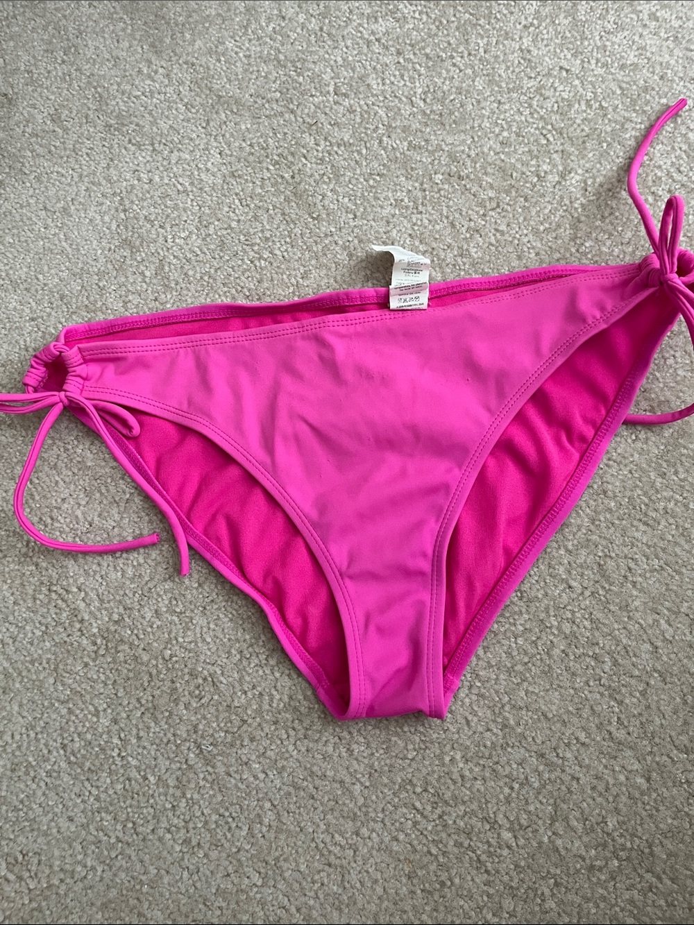 ⚠️Hot pink bikini bottoms